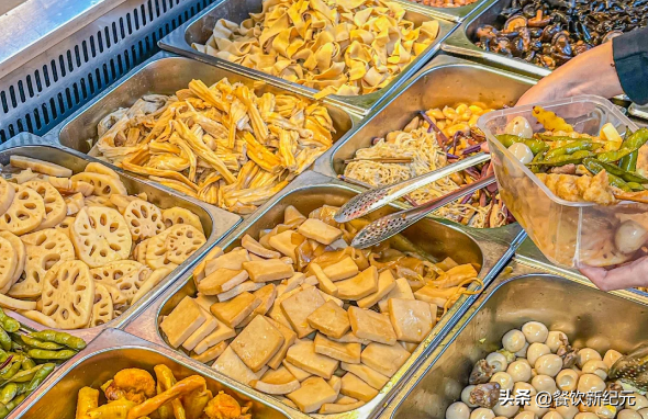 买了86元绝味鸭脖，终于明白：为啥现在卖不动了，5个原因太现实-绝味鸭脖现在好干吗