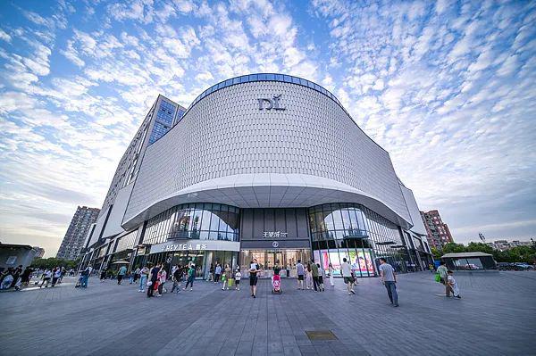 热搜第一！知名企业禁止员工间相互'随礼'！网友热议↗-禁止员工之间借款的规定
