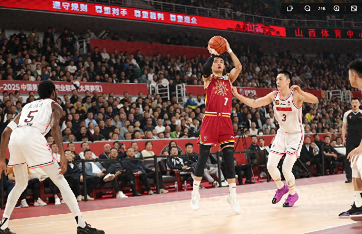 不忍直视！69-41 山西篮板抢疯了全队7人上双 广东内线崩塌客场落败-山西篮球赛事