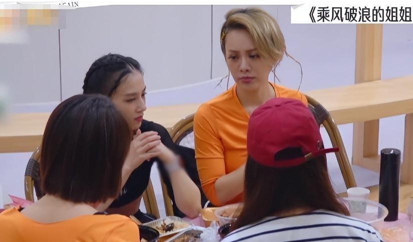 大瓜！黄圣依为什么衣食无忧却要离婚，原来杨子早已给出答案-黄圣依为什么这么能忍