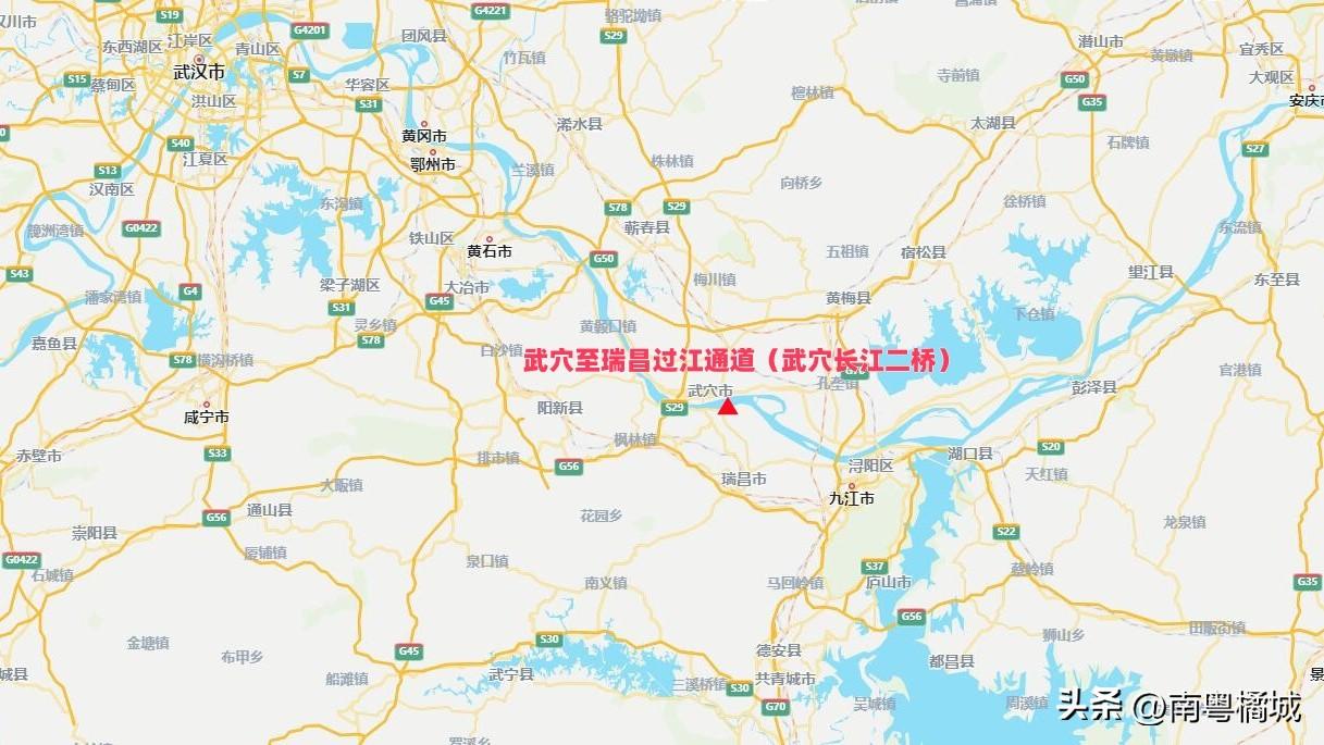 湖北省东南部再添跨长江大桥，路线长9231米，双向六车道一级公路-气排球换位战术可以在发球击球之前吗