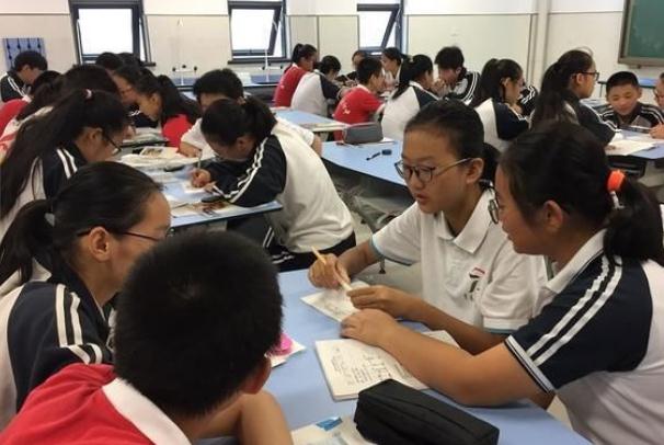 9年义务教育要改成12年？官方给出暖心回应，家长总算放心了-义务教育九年改为12年
