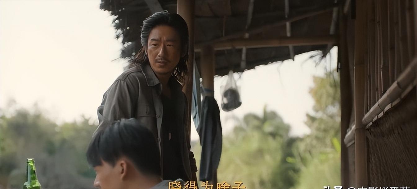 受刑那段泪奔了，《边水往事》整个剧都崩了，只有但拓屹立不倒-写受刑的
