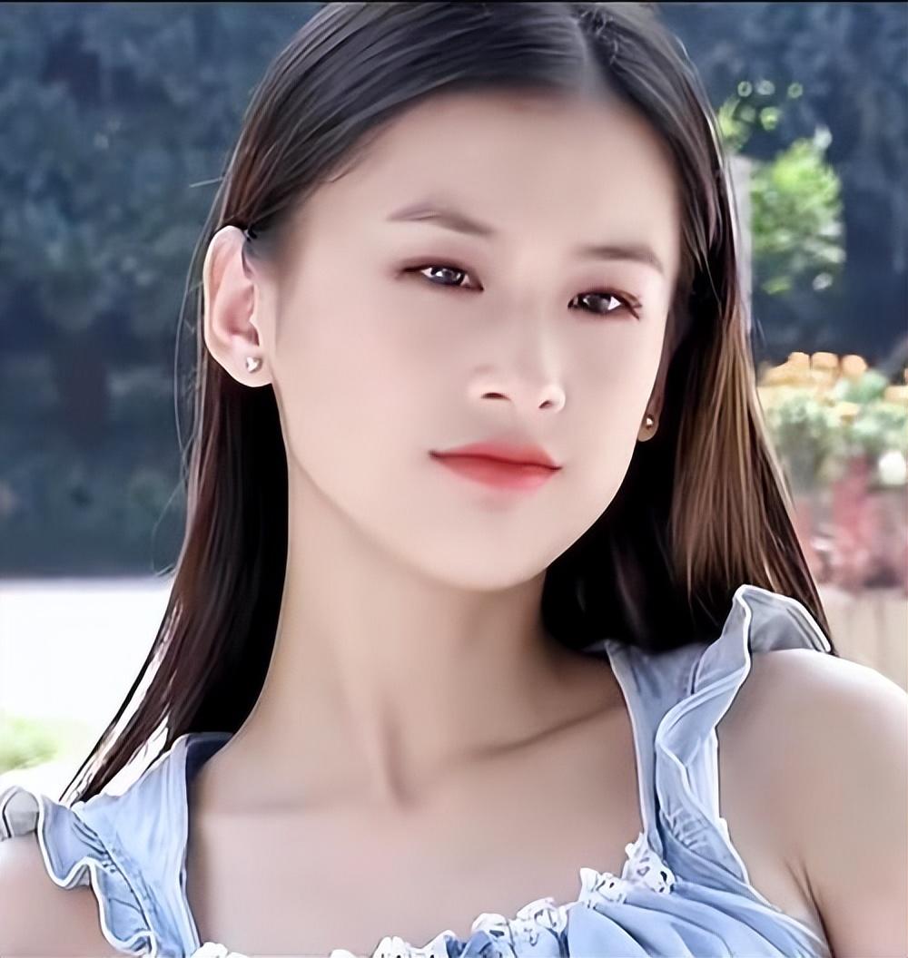 黄圣依开始买房，去名校读书，她终于采取行动，选择和杨子对抗了-黄圣依道歉