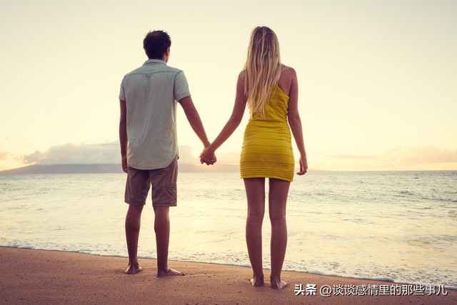 夫妻之间，男人越跟你对着干，越认清这2个现实，你就赢了-一个男人突然对老婆很好